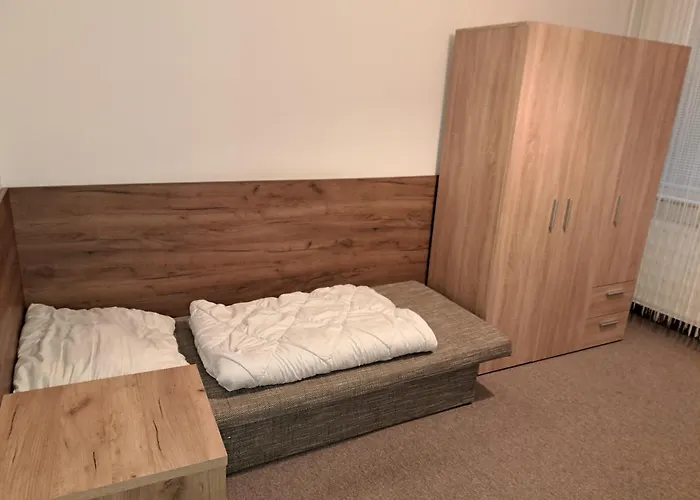 Pansiyon Ubytovna Surany Surany